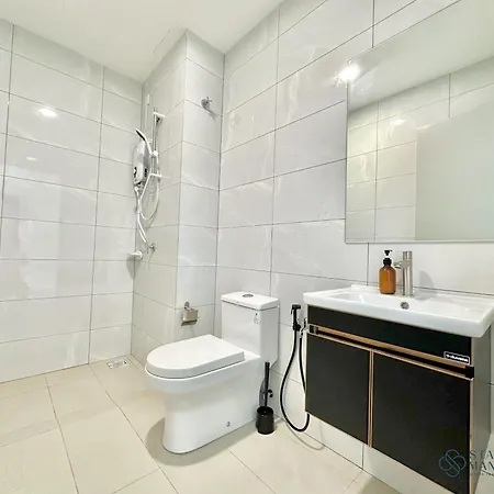 Amber Cove Melaka Sea View By Stayrene Room photo