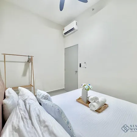 Amber Cove Melaka Sea View By Stayrene Room photo