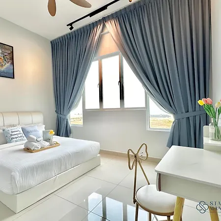 Amber Cove Melaka Sea View By Stayrene Exterior photo