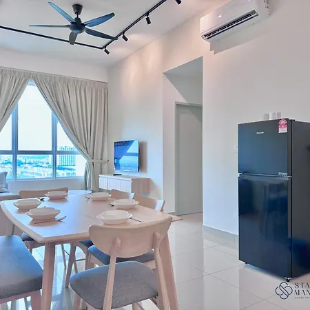 Amber Cove Melaka Sea View By Stayrene Room photo
