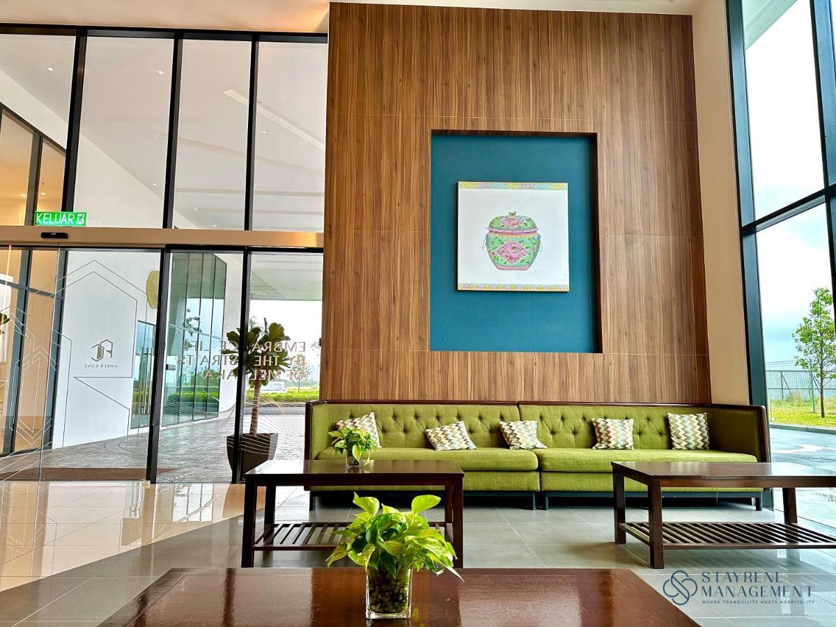 Apartment Amber Cove Sea View By Stayrene Malacca