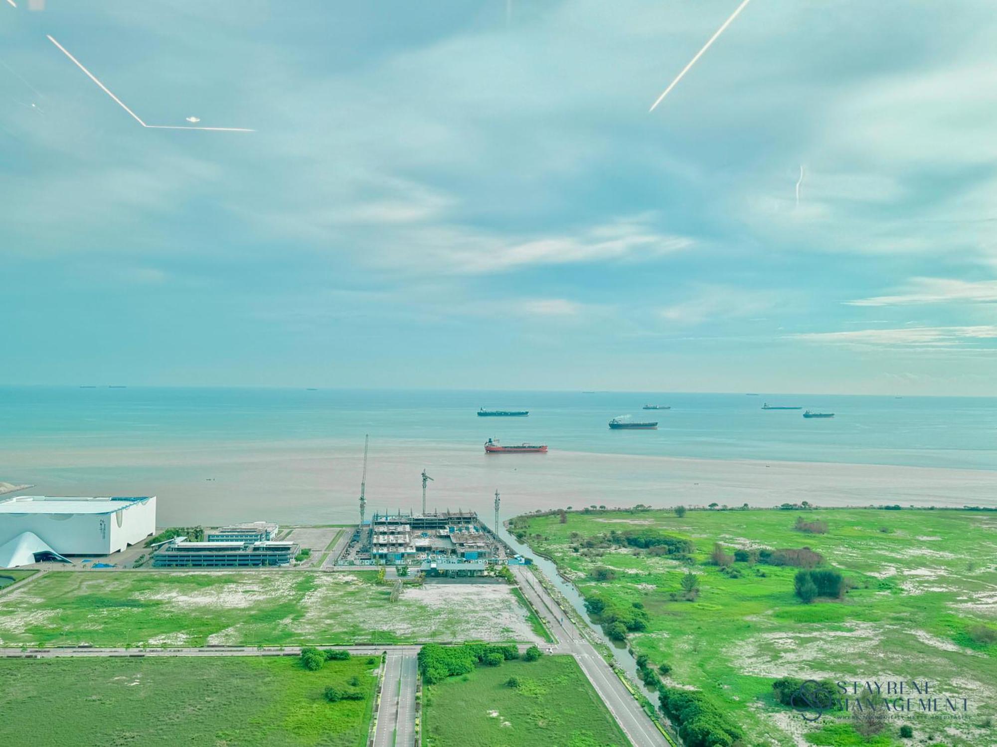 Apartment Amber Cove Sea View By Stayrene