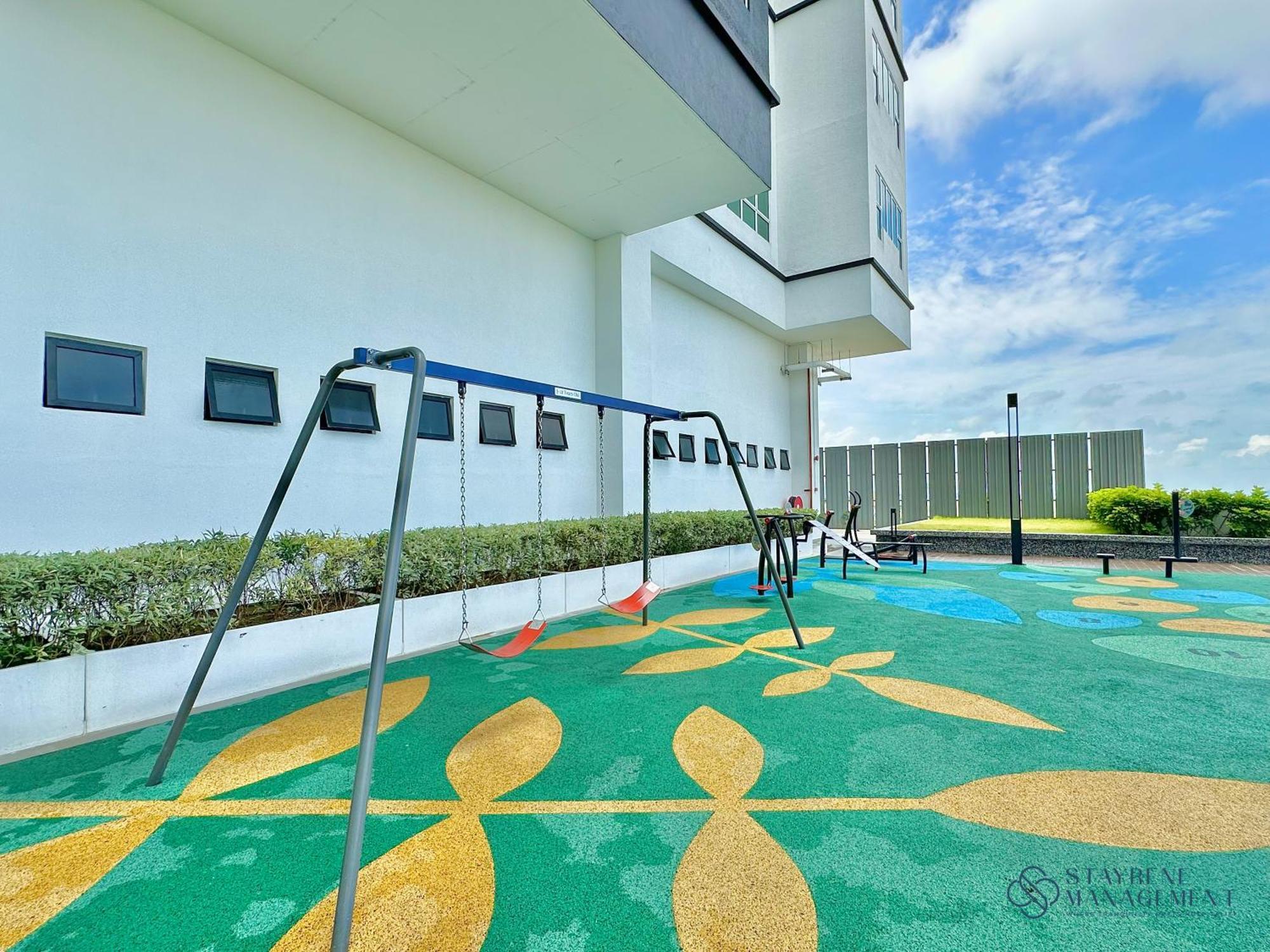 Apartment Amber Cove Sea View By Stayrene Malacca
